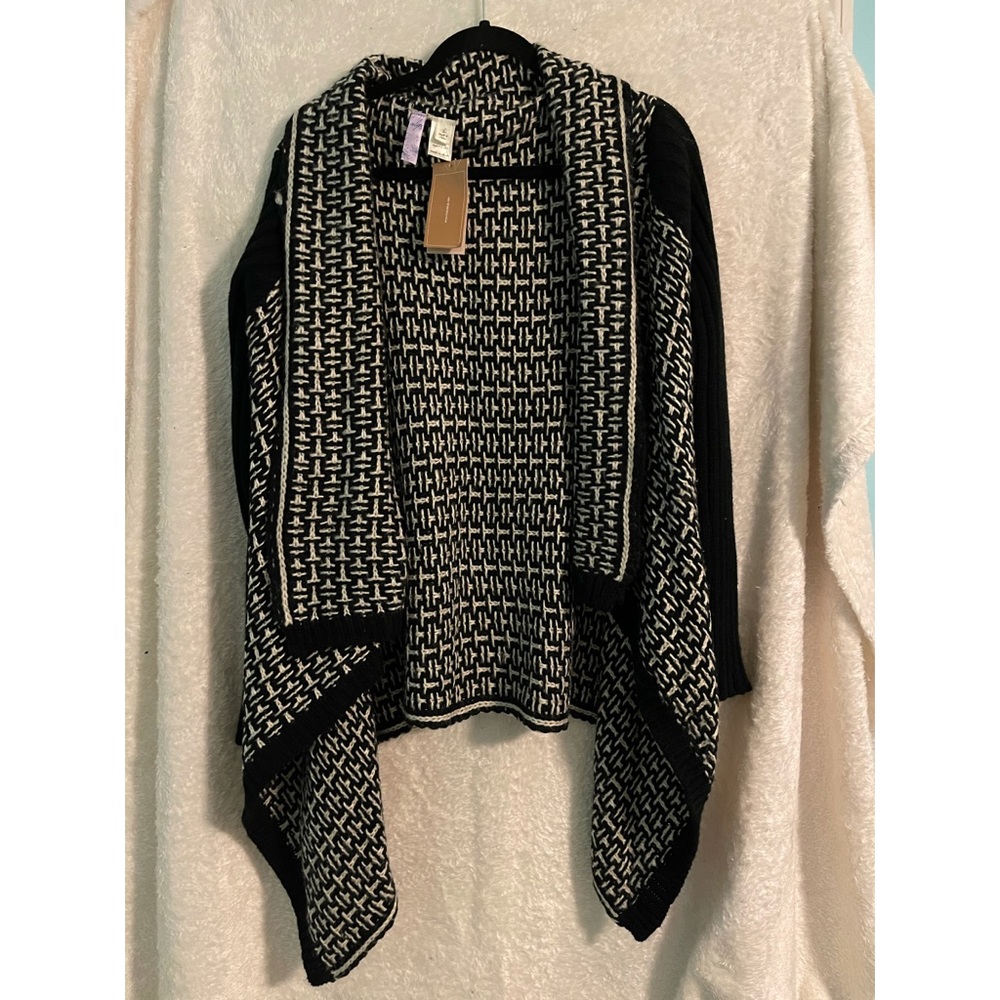 NWT Thick woven cardigan